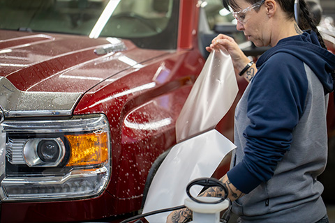 Pose de pellicules protectrices